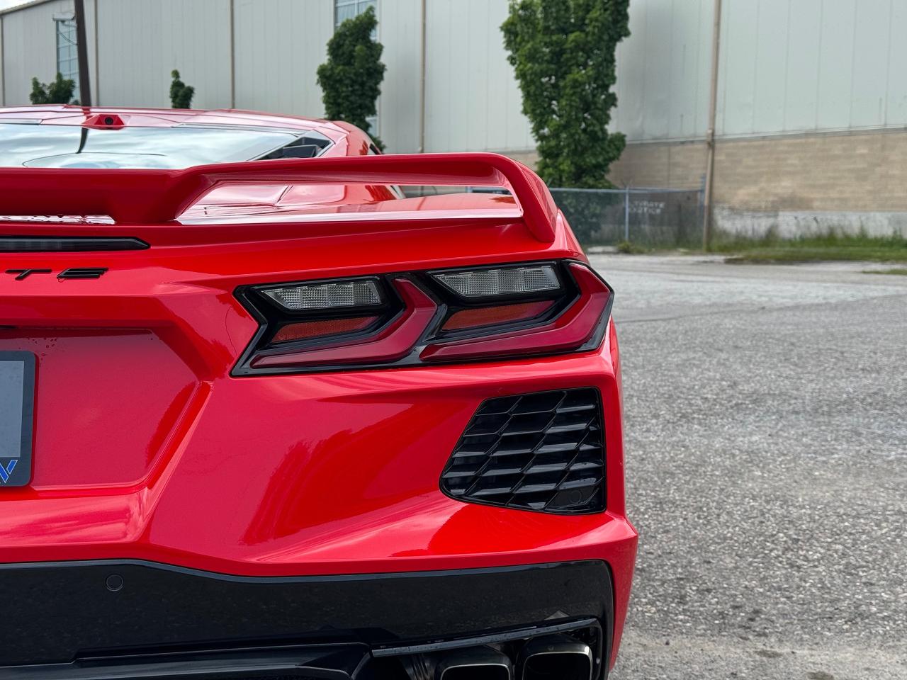 2020 Chevrolet Corvette 3LT Z51 **ONLY 1,502 KM'S** - Photo #17