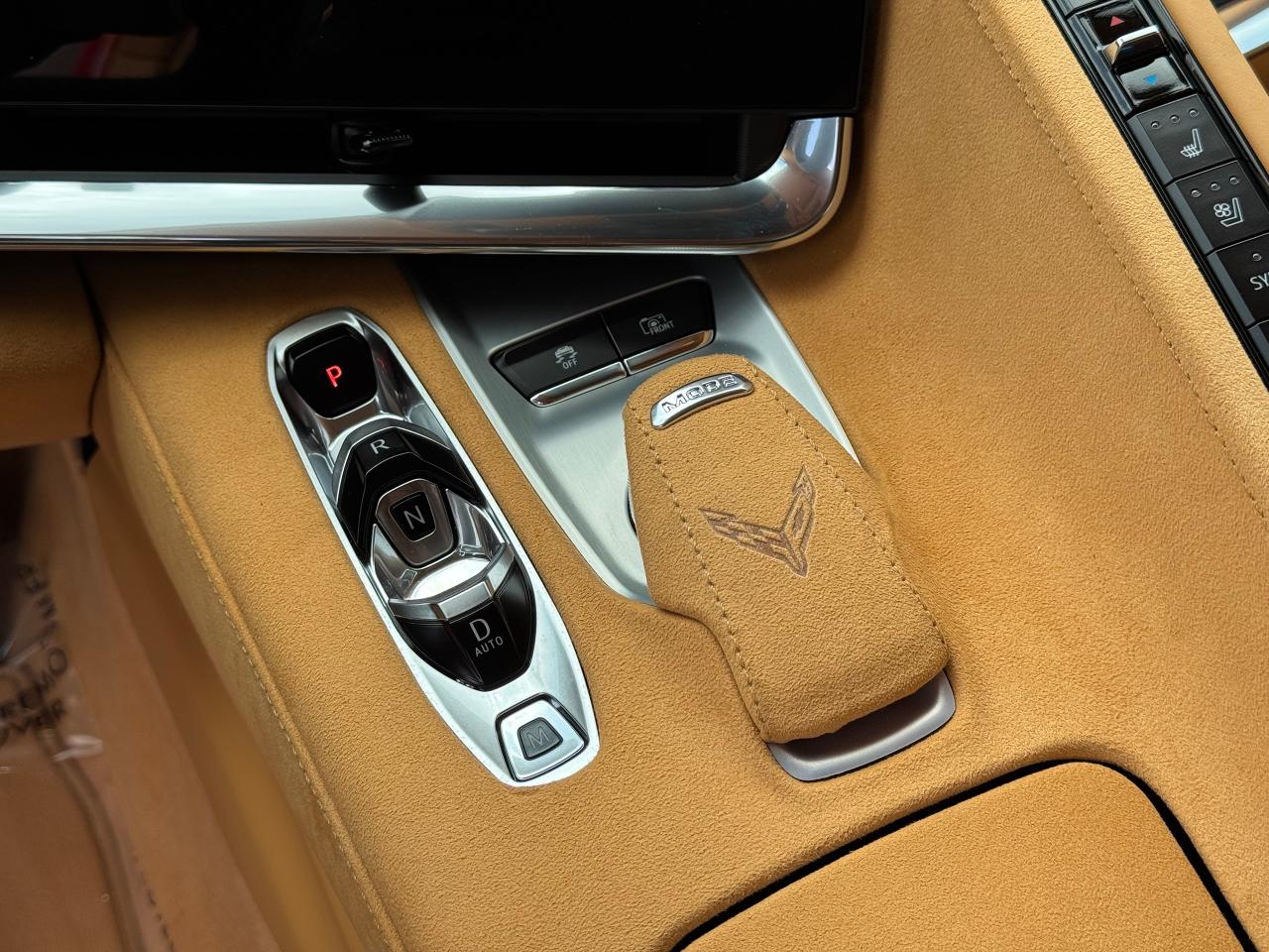 2020 Chevrolet Corvette 3LT Z51 **ONLY 1,502 KM'S** - Photo #31