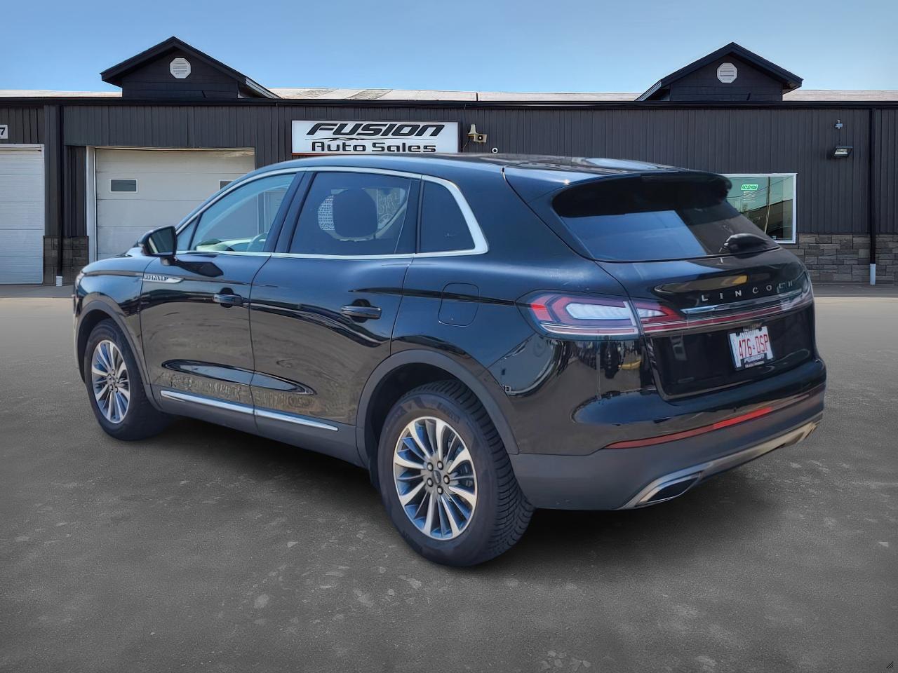 2021 Lincoln Nautilus RESERVE-NAVIGATION-SUNROOF-LEATHER-REMOTE START - Photo #3