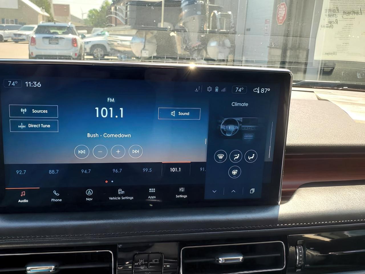 2021 Lincoln Nautilus RESERVE-NAVIGATION-SUNROOF-LEATHER-REMOTE START - Photo #15