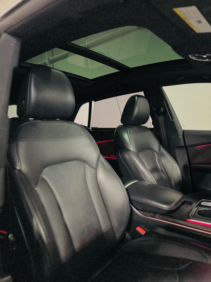 2021 Audi Q8 TECHNIK | SLINE - Photo #28