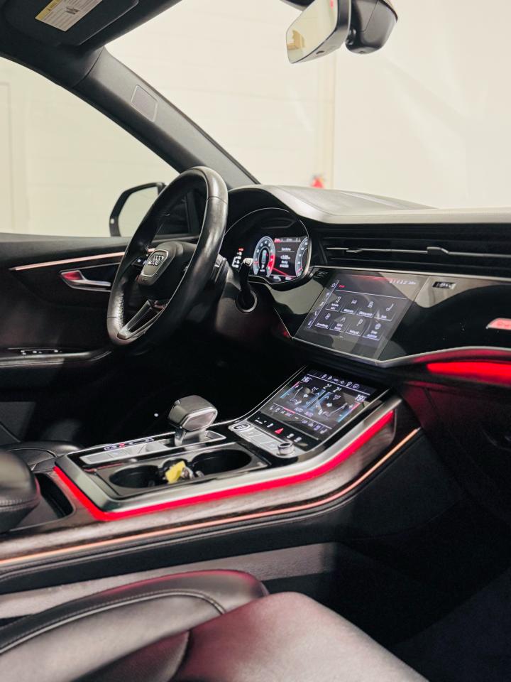 2021 Audi Q8 TECHNIK | SLINE - Photo #29