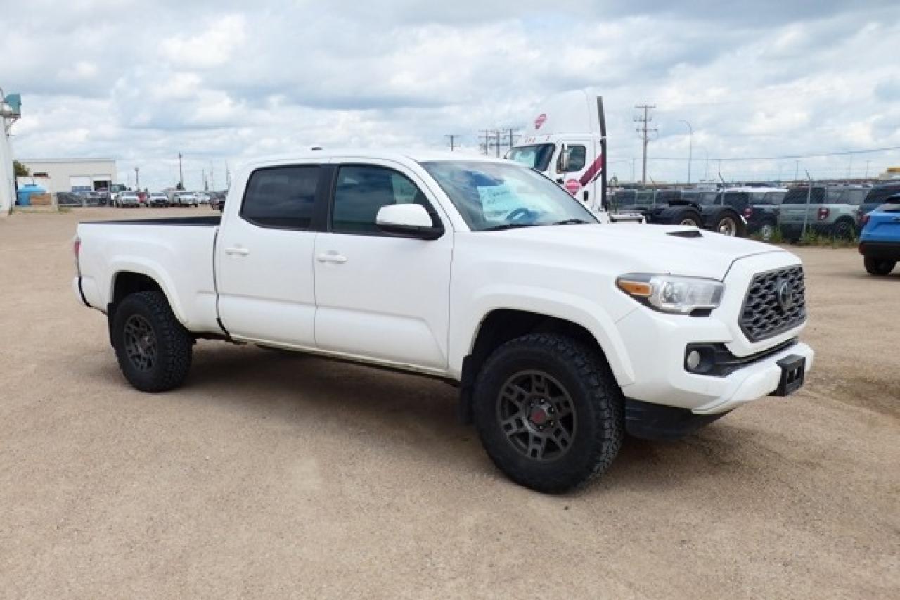 2021 Toyota Tacoma TRD SPORT 4x4 Double Cab Auto w/Htd cloth, NAV,BUC - Photo #4