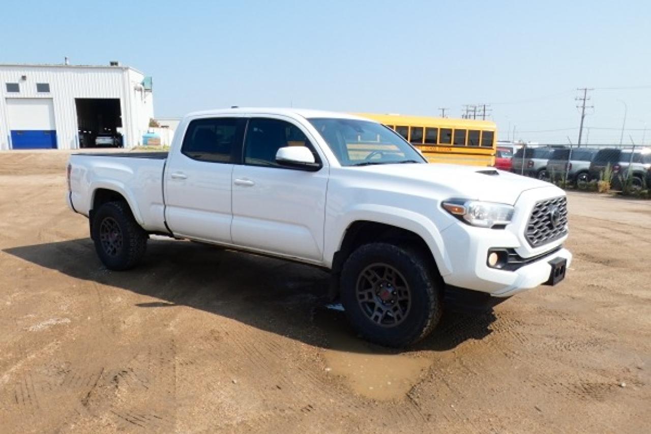 2021 Toyota Tacoma TRD SPORT 4x4 Double Cab Auto w/Htd cloth, NAV,BUC - Photo #4