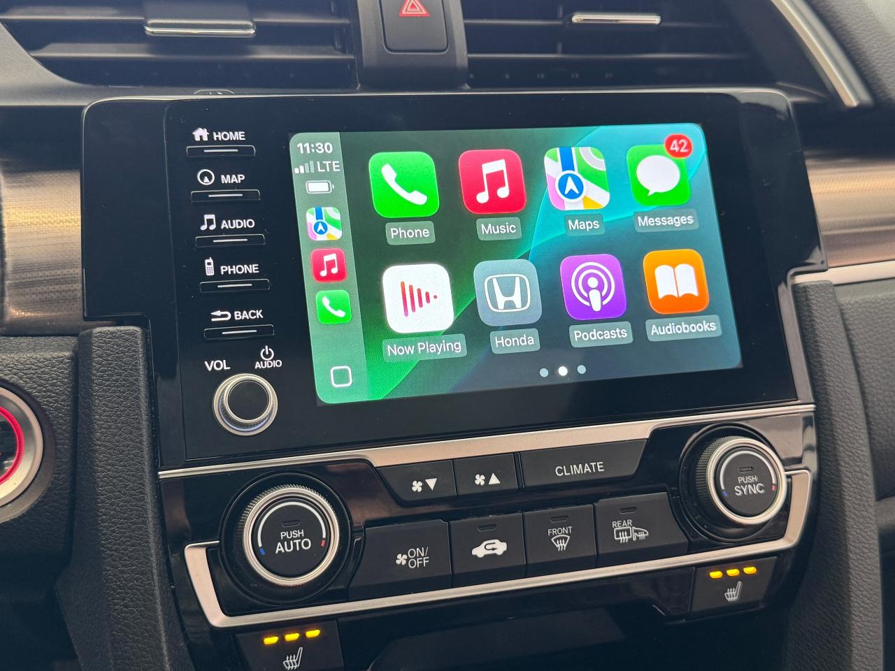 2019 Honda Civic Touring+New Tires+Brakes+Roof+LKA+CLEAN CARFAX - Photo #35