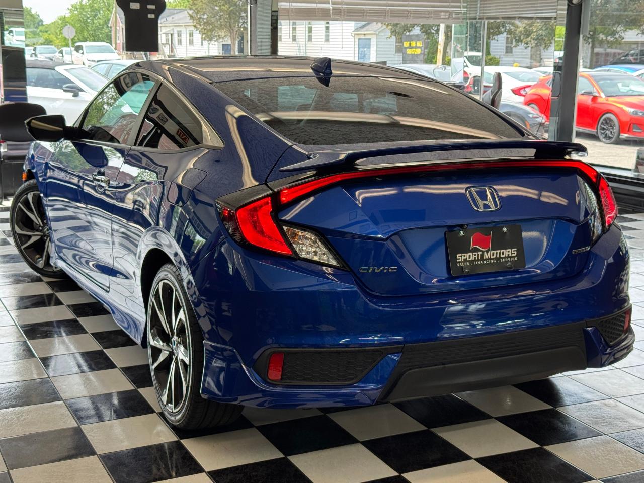 2019 Honda Civic Touring+New Tires+Brakes+Roof+LKA+CLEAN CARFAX Photo16