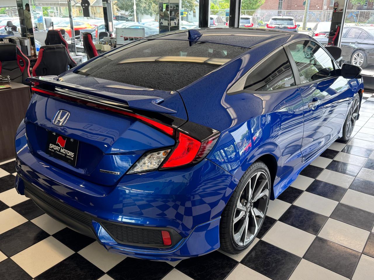 2019 Honda Civic Touring+New Tires+Brakes+Roof+LKA+CLEAN CARFAX Photo8