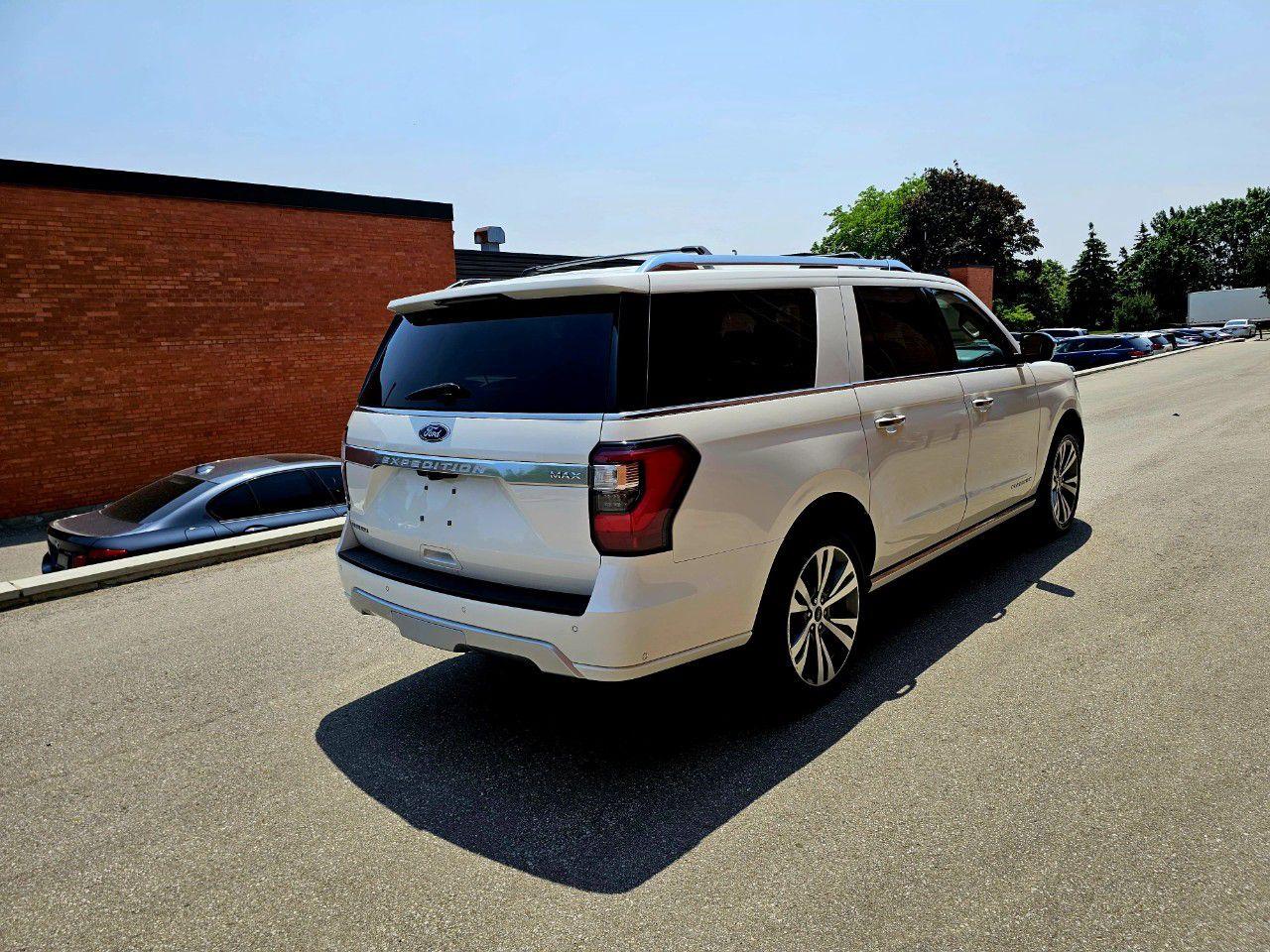 2021 Ford Expedition Platinum Max 4X4 - Photo #5