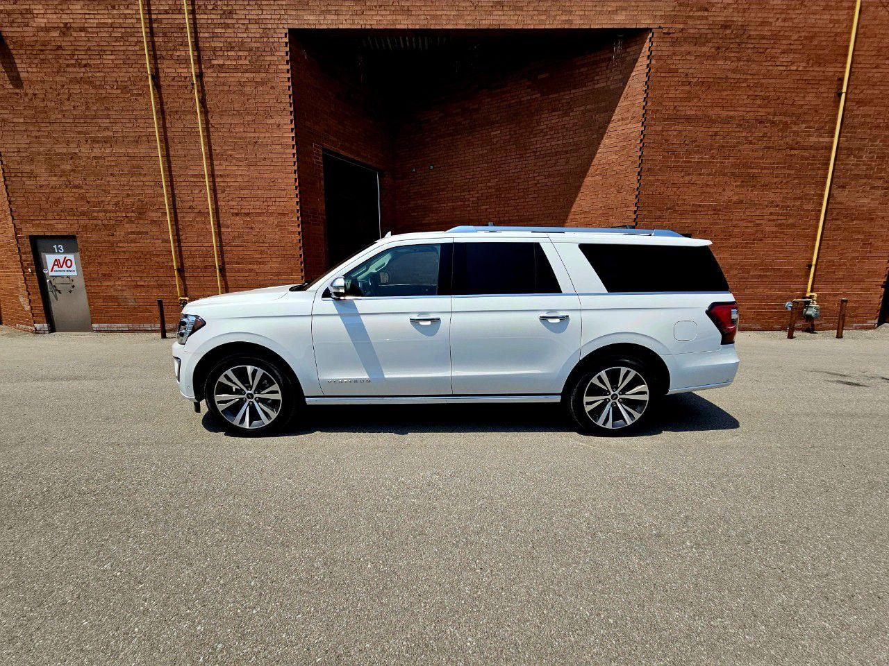 2021 Ford Expedition Platinum Max 4X4 - Photo #8