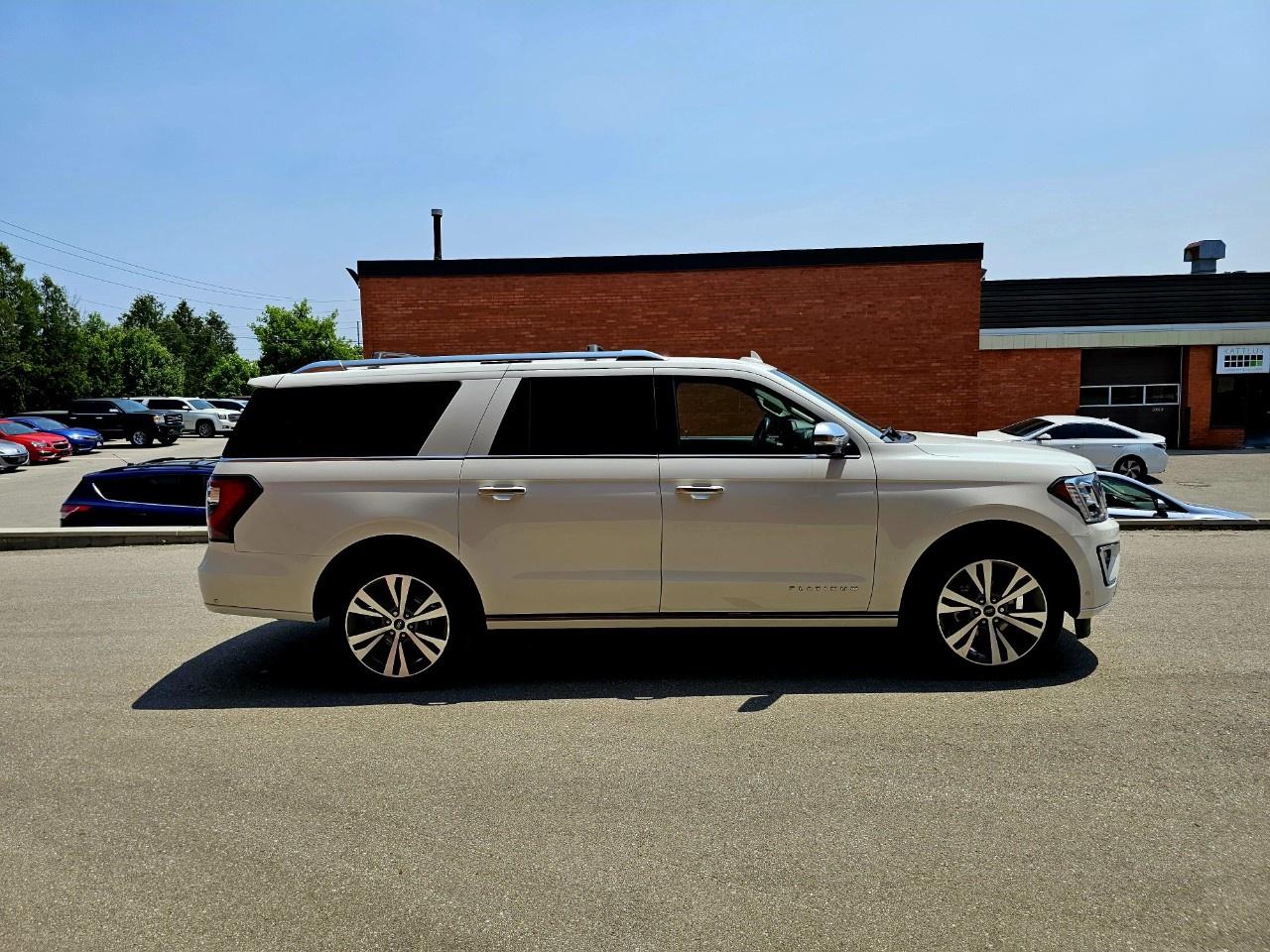 2021 Ford Expedition Platinum Max 4X4 - Photo #4