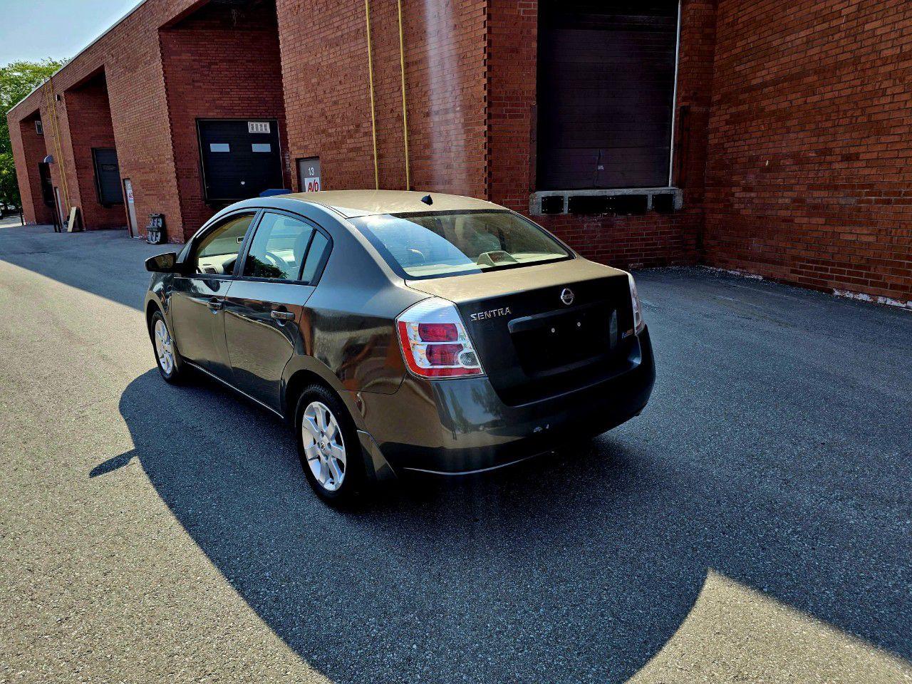 2009 Nissan Sentra 4dr Sdn I4 CVT 2.0 S *Ltd Avail* - Photo #7