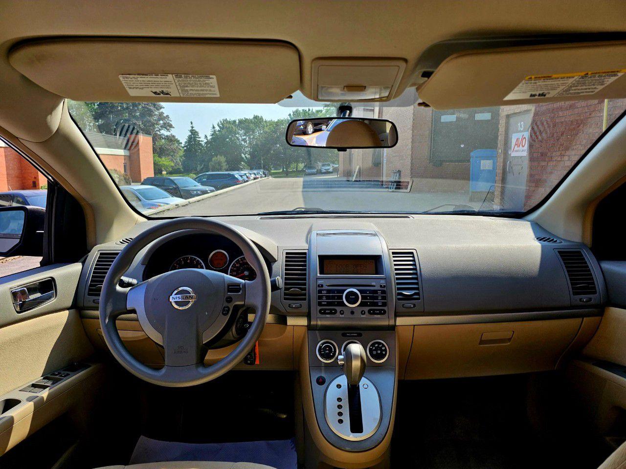 2009 Nissan Sentra 4dr Sdn I4 CVT 2.0 S *Ltd Avail* - Photo #10