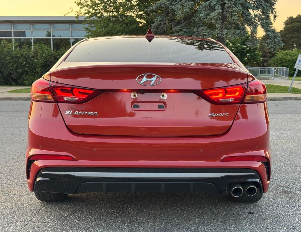 2018 Hyundai Elantra Sport tech - Photo #8