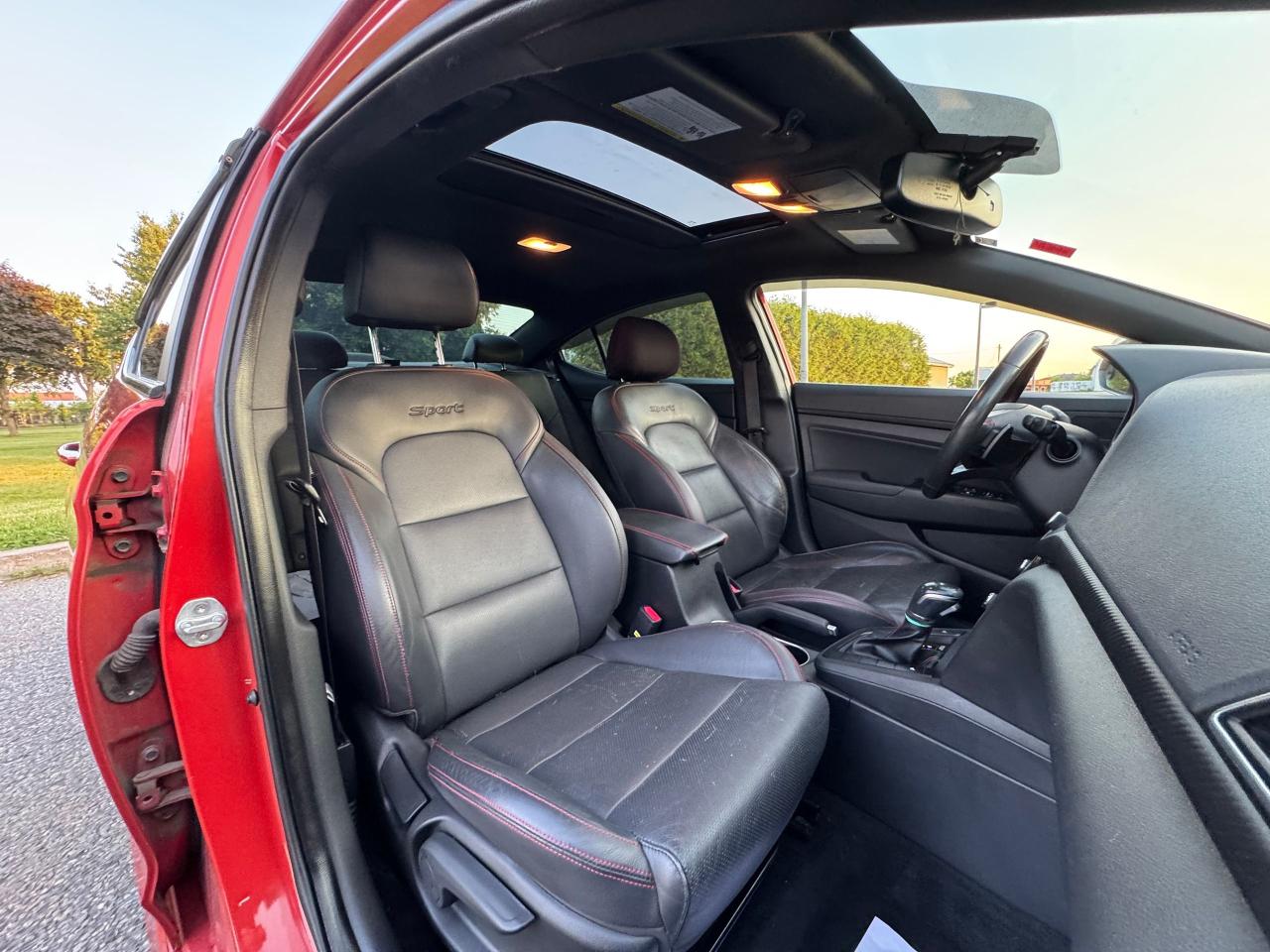 2018 Hyundai Elantra Sport tech - Photo #10