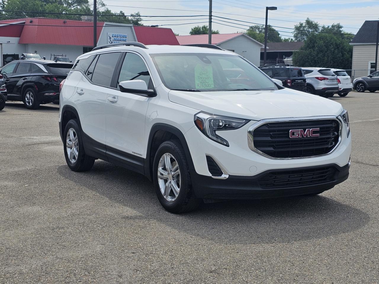 2021 GMC Terrain SLE AWD, 4cyl. turbo - Photo #3