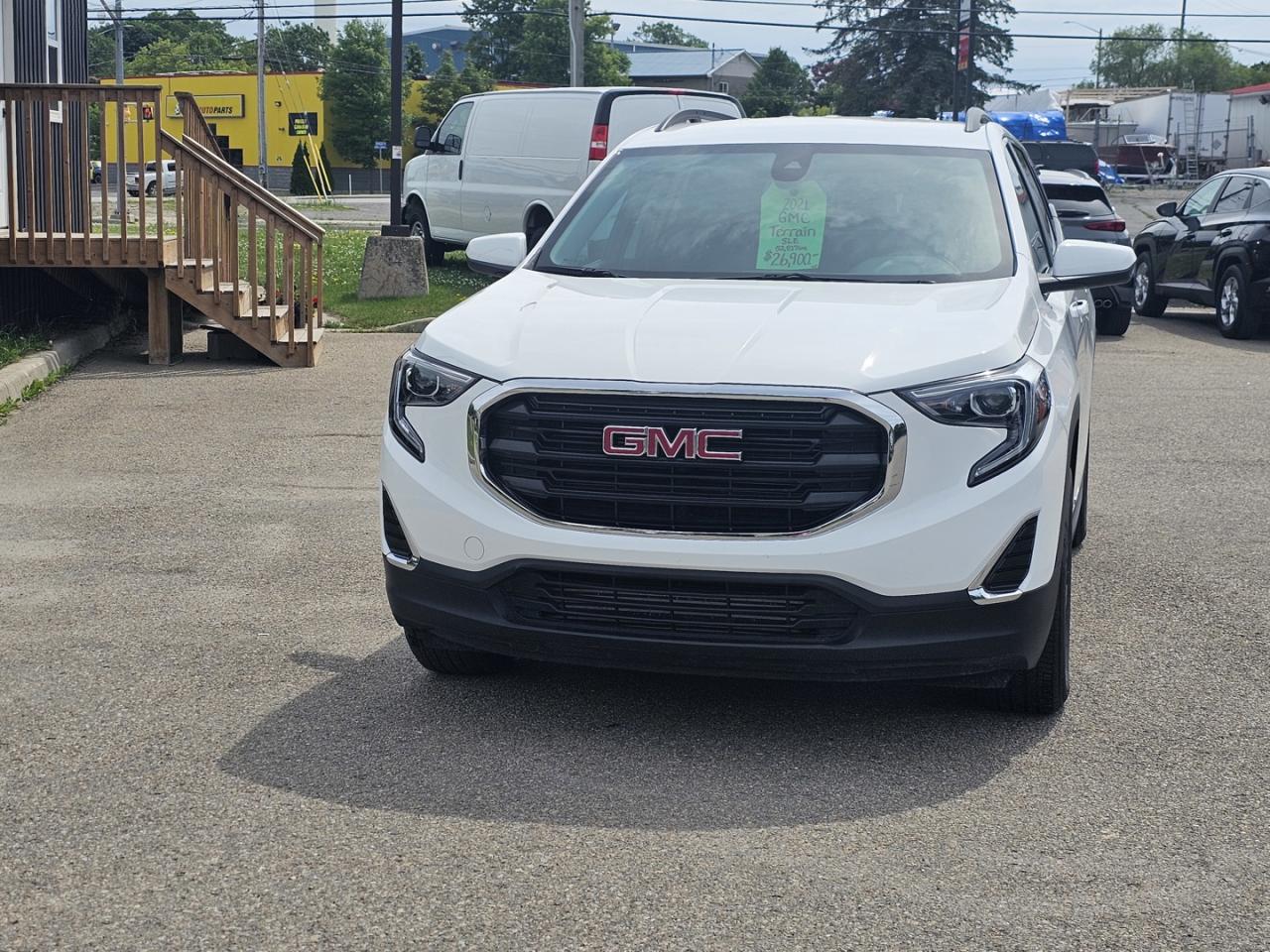 2021 GMC Terrain SLE AWD, 4cyl. turbo - Photo #2