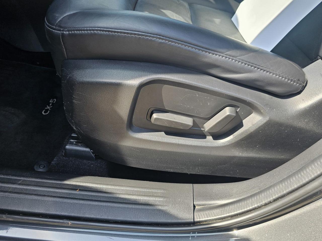 2020 Mazda CX-5 Touring AWD - Photo #23