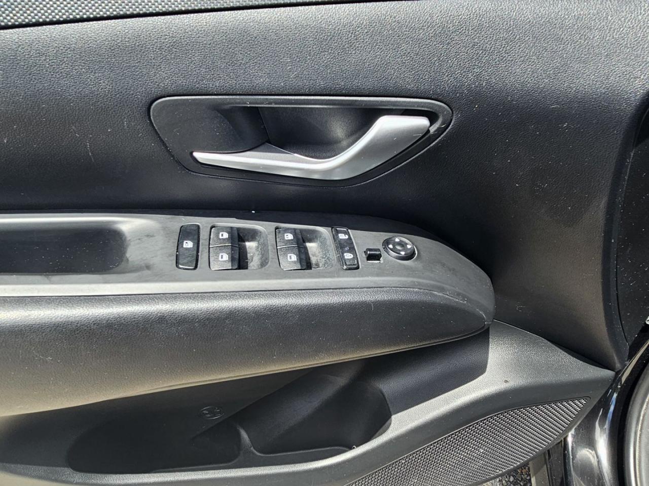 2022 Hyundai Tucson SEL - Photo #9