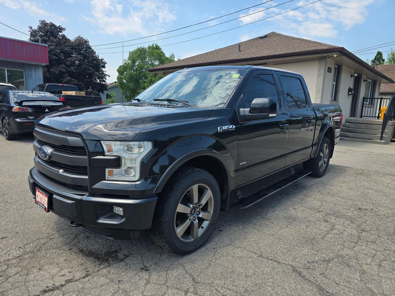 2015 Ford F-150 LARIAT FX4 - Photo #5