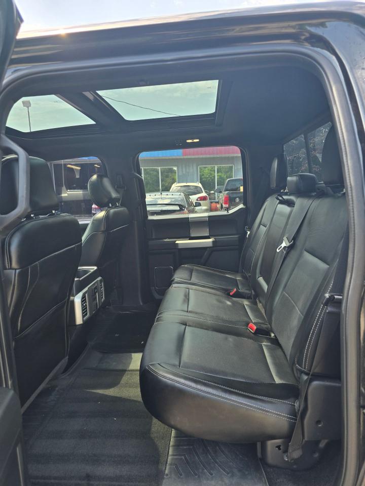 2015 Ford F-150 LARIAT FX4 - Photo #13
