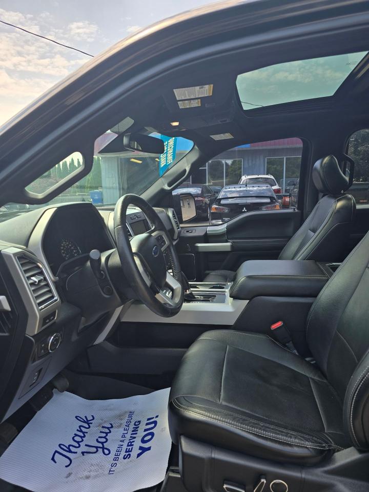 2015 Ford F-150 LARIAT FX4 - Photo #14