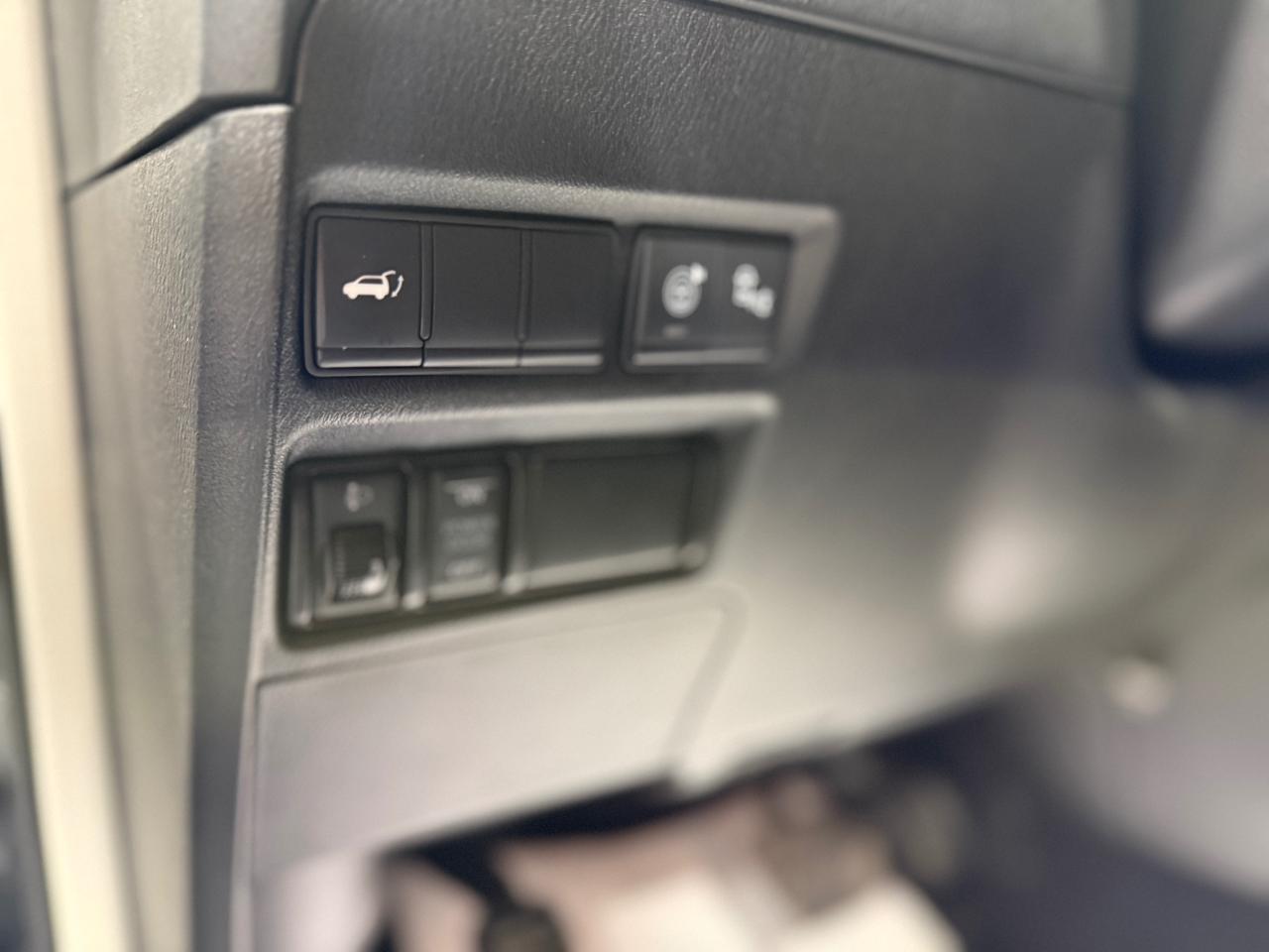 2017 Nissan Armada Platinum Edition - Photo #18