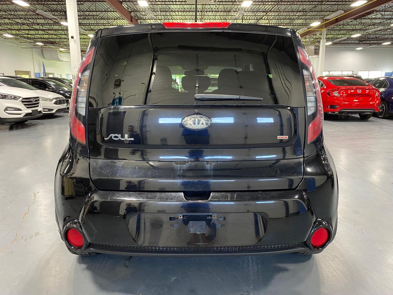 2014 Kia Soul LX - Photo #4