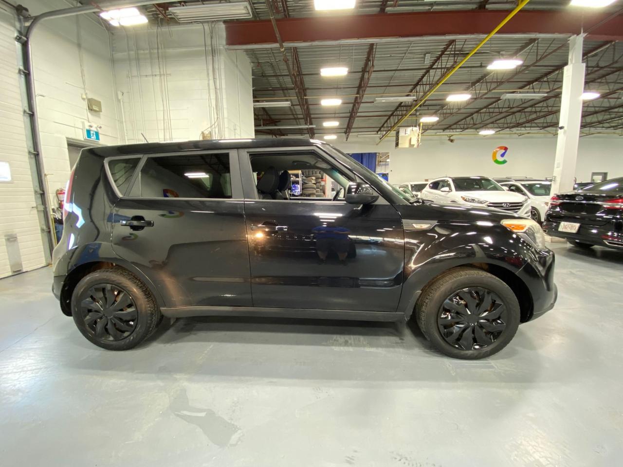 2014 Kia Soul LX - Photo #6