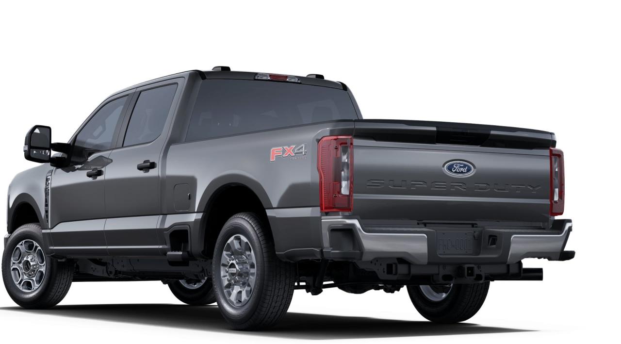 2025 Ford F-250 Super Duty SRW XLT 4WD CREW CAB 8' BOX Photo1