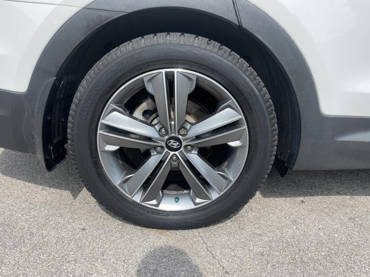 2015 Hyundai Santa Fe XL Limited - Photo #22