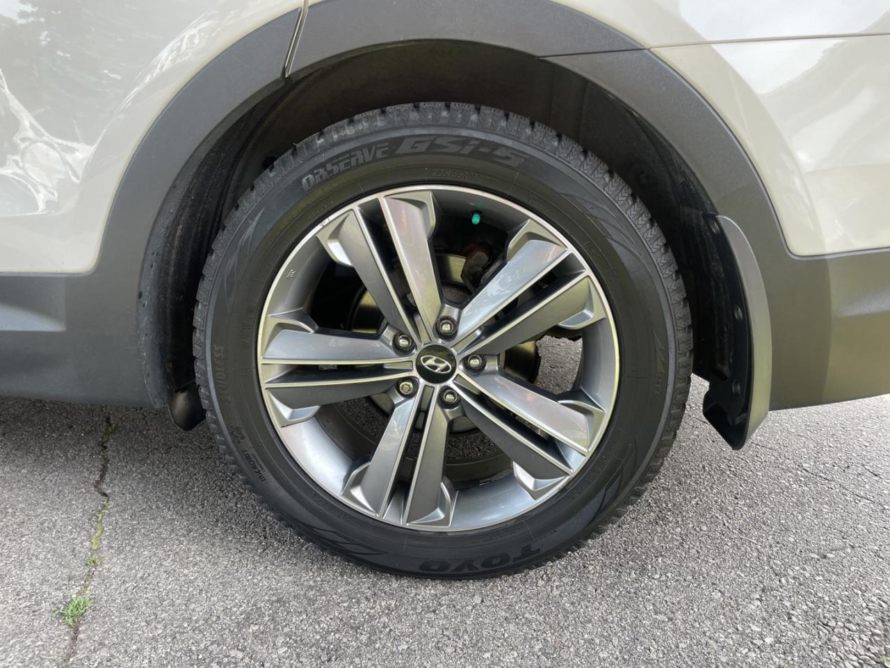 2015 Hyundai Santa Fe XL Limited - Photo #23