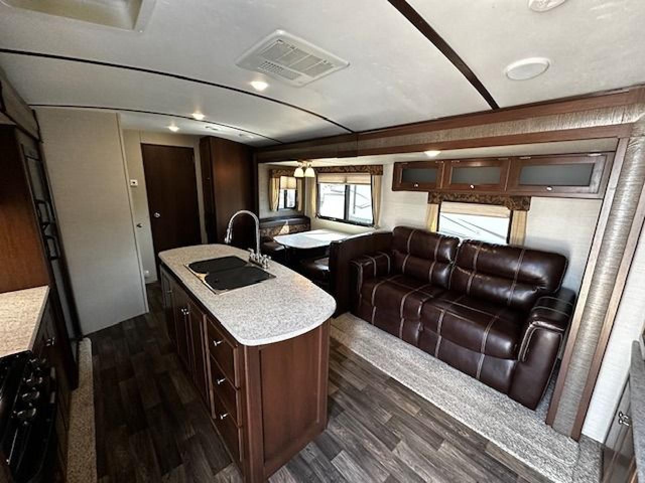 2017 Keystone RV Bullet Premier 26RBPR 