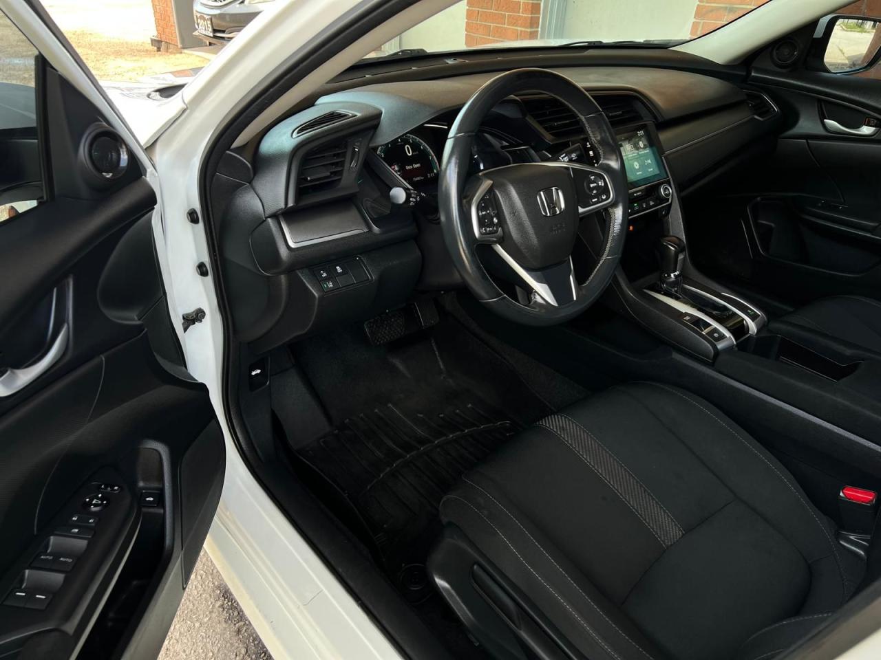 2018 Honda Civic AUTO HEATED SEATS BLUETOOTH BACKUP CAM LANE KEEP - Photo #8