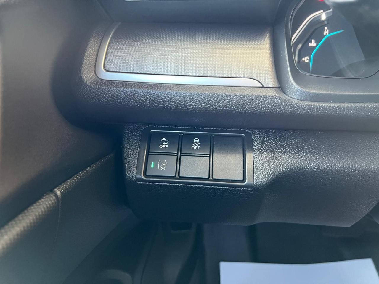 2018 Honda Civic AUTO HEATED SEATS BLUETOOTH BACKUP CAM LANE KEEP - Photo #17