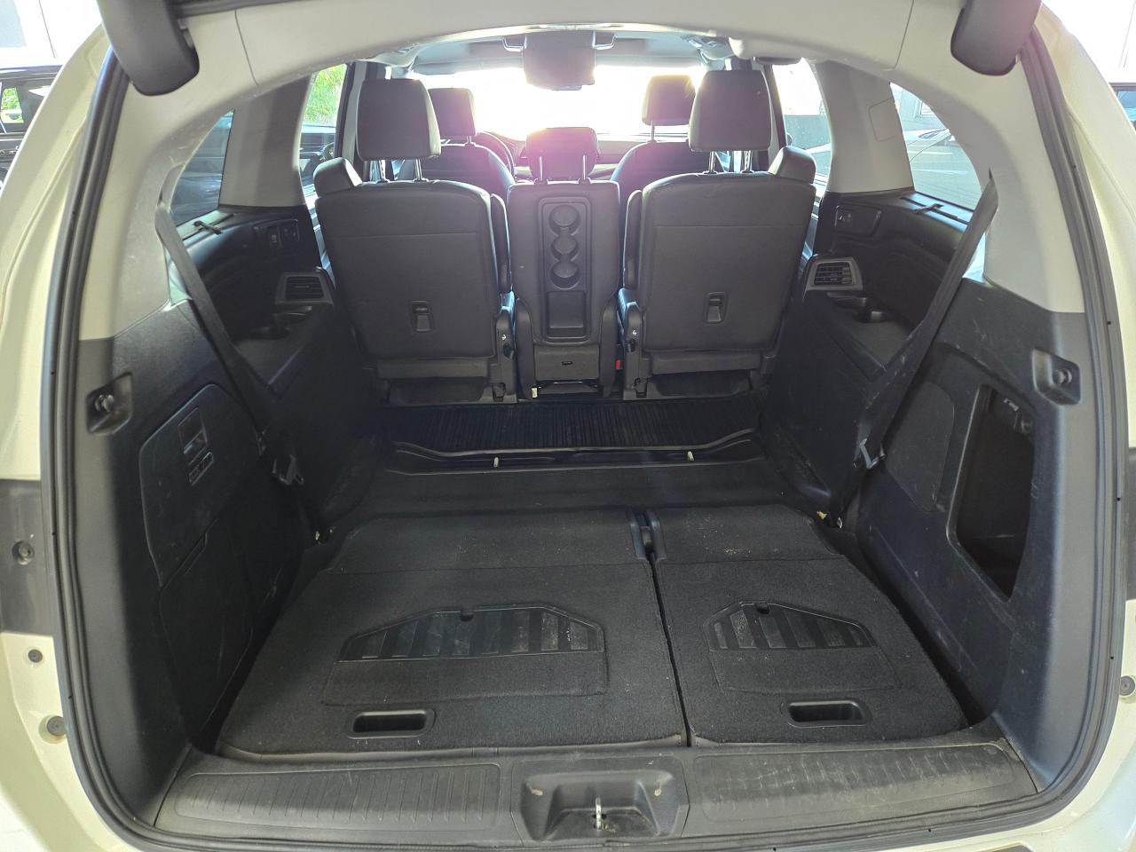 2019 Honda Odyssey Touring | ALL CREDIT ACCEPTED!! - Photo #24