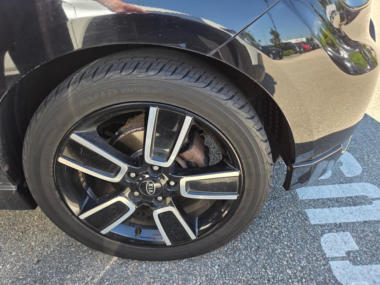 2010 Kia Soul 4U SX - Photo #2