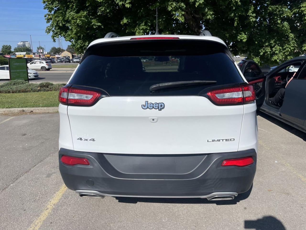 2016 Jeep Cherokee Limited 4WD - Photo #7