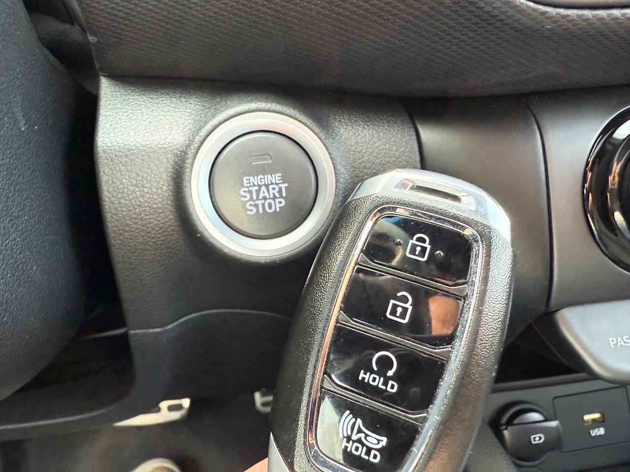 2022 Hyundai KONA 1.6T N Line w/Ultimate Package HUD! Leather and Sunroof! Photo