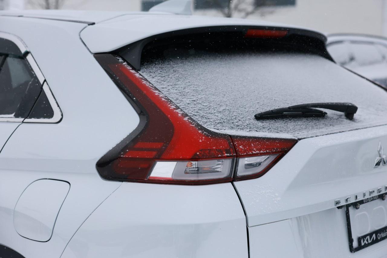 2022 Mitsubishi Eclipse Cross SE S-AWC Photo