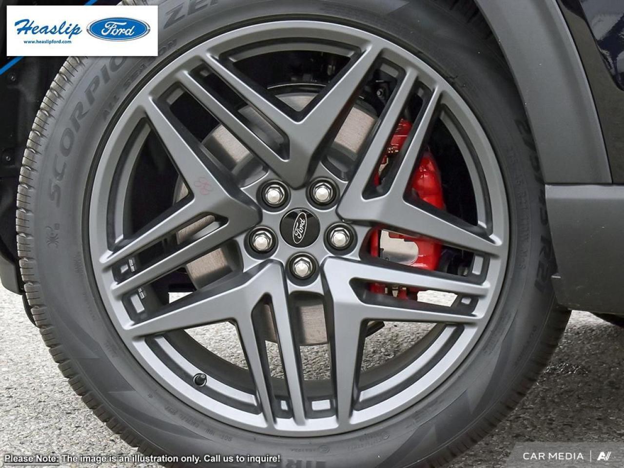 2025 Ford Explorer ST-Line Photo5