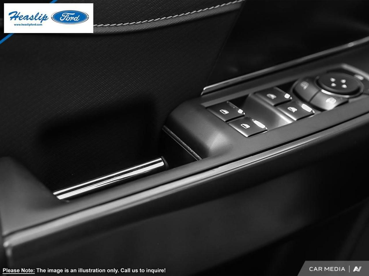2025 Ford F-150 XLT Photo5