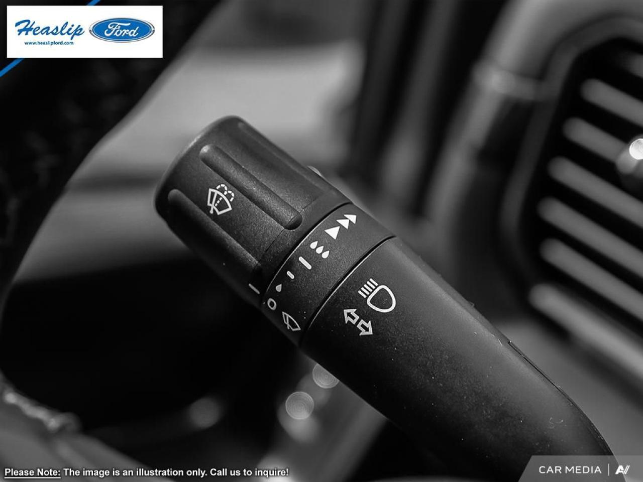 2025 Ford F-150 XLT Photo5