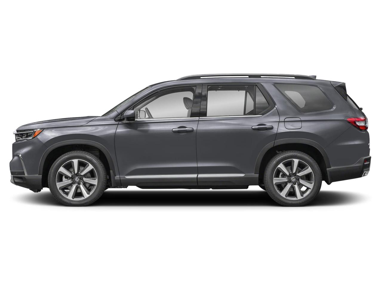 2025 Honda Pilot Touring Photo2