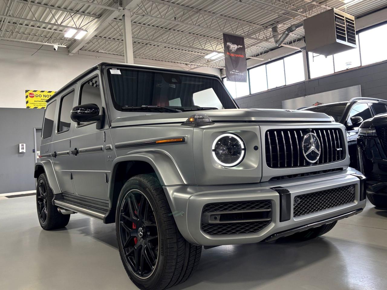 2019 Mercedes-Benz G-Class G63 AMG|4MATIC|V8BITURBO|NOLUXTAX|MASSAGE|REDSEATS - Photo #2