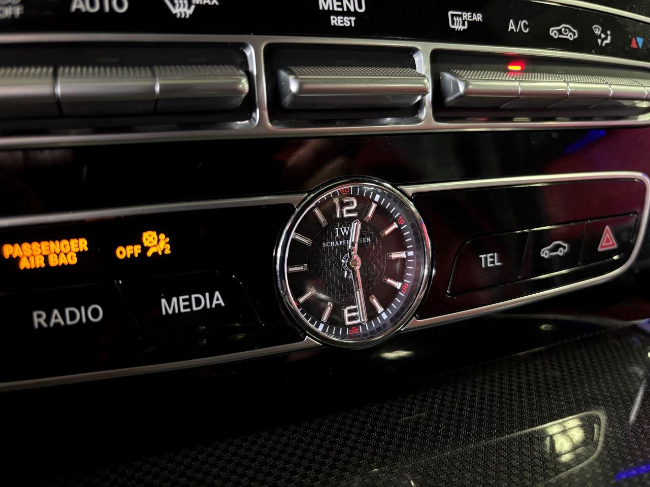 2019 Mercedes-Benz G-Class G63 AMG|4MATIC|V8BITURBO|NOLUXTAX|MASSAGE|REDSEATS - Photo #52