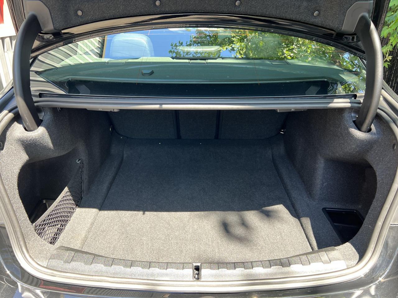 2023 BMW 3 Series 330I AWD| TURBO| HTD LEATHER| SUNROOF| CARPLAY|NAV Photo