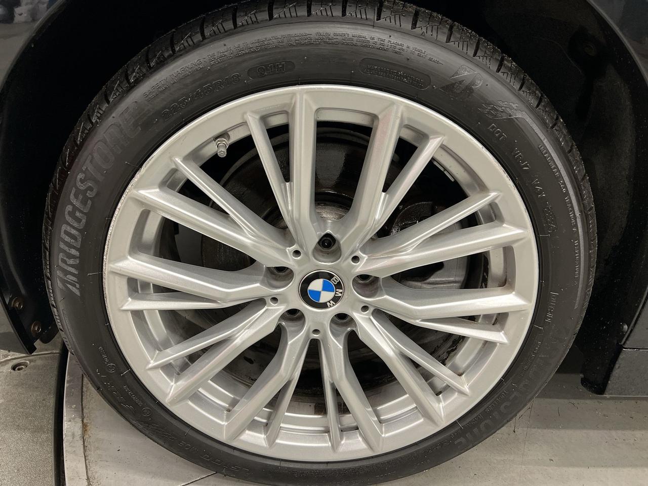 2023 BMW 3 Series 330I AWD| TURBO| HTD LEATHER| SUNROOF| CARPLAY|NAV Photo