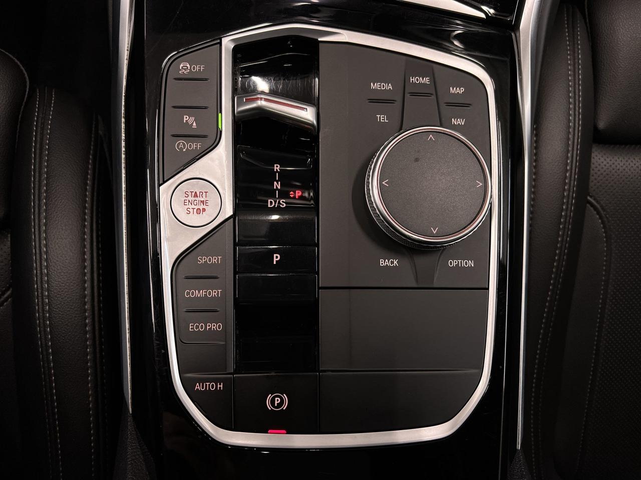 2023 BMW 3 Series 330I AWD| TURBO| HTD LEATHER| SUNROOF| CARPLAY|NAV Photo