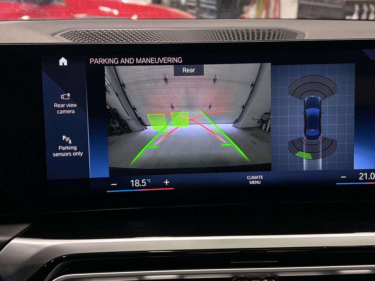 2023 BMW 3 Series 330I AWD| TURBO| HTD LEATHER| SUNROOF| CARPLAY|NAV Photo