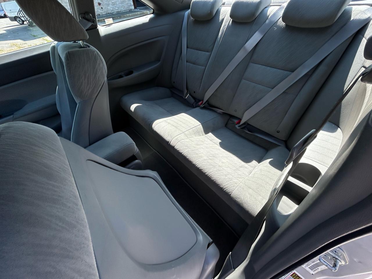 2006 Honda Civic LX - Photo #10